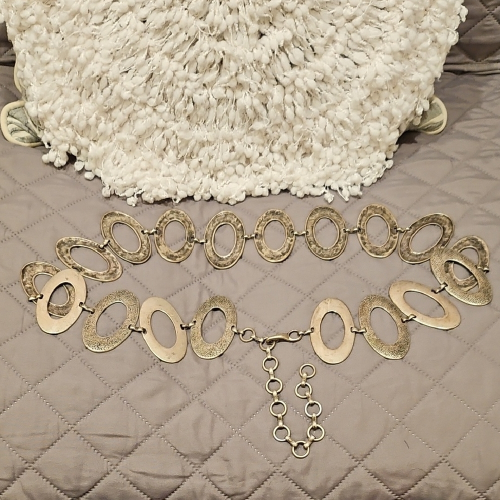 Vintage Oval Silver Metal Chain Link Belt with Adjustable Closure